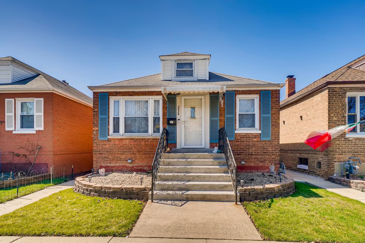 3526 S 53rd Ave., Cicero, IL 60804