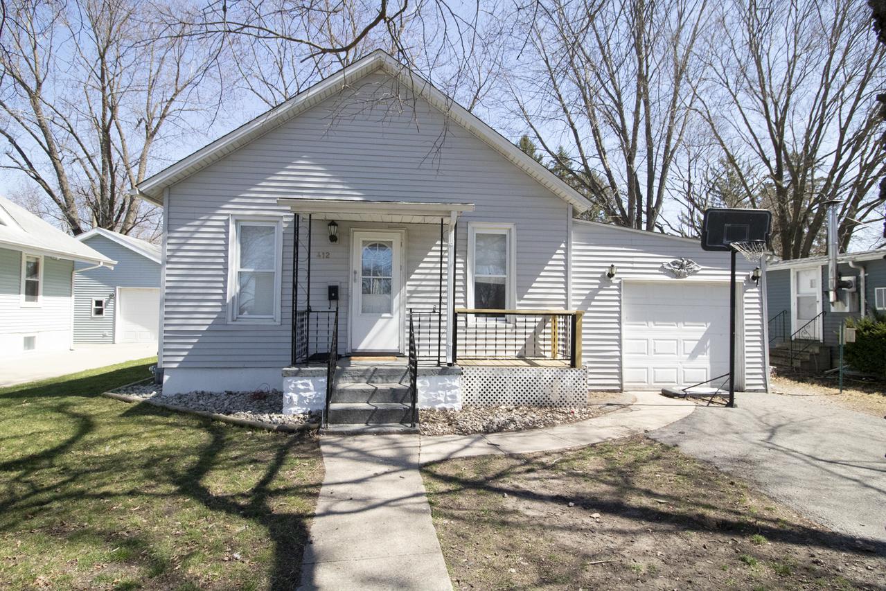 412 Depot St., Mazon, IL 60444