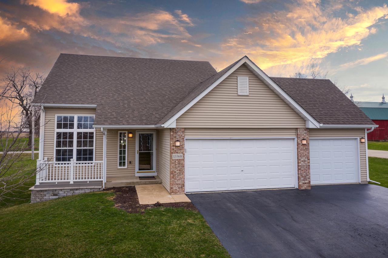 13368 Springhill Dr., Winnebago, IL 61088
