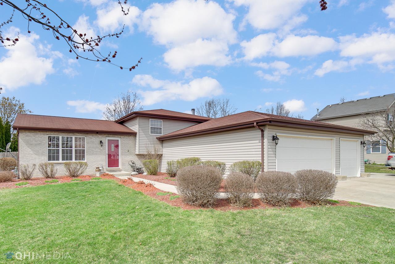 895 Arrowhead Dr., Elwood, IL 60421