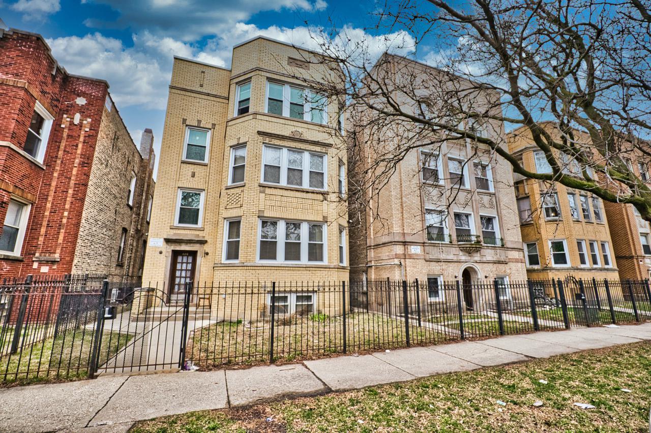 6110 N Washtenaw Ave., Chicago, IL 60659