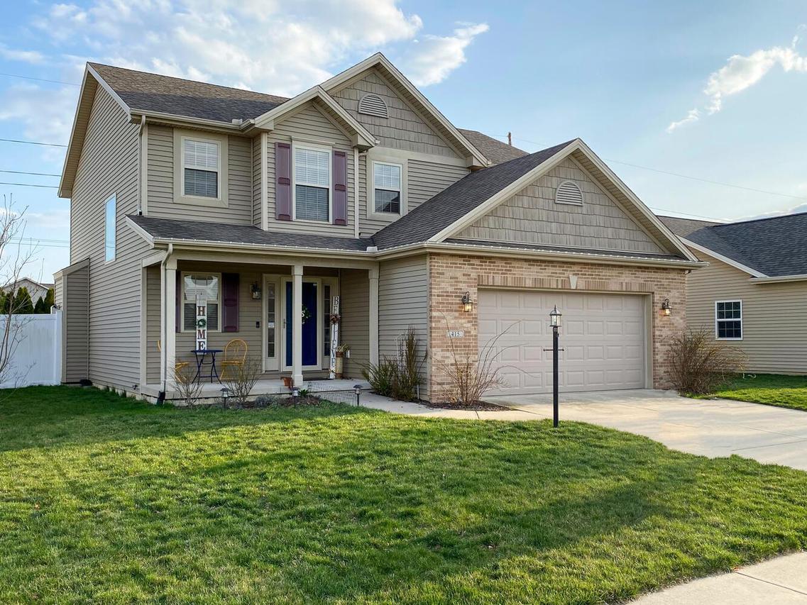 415 Trefoil, Savoy, IL 61874