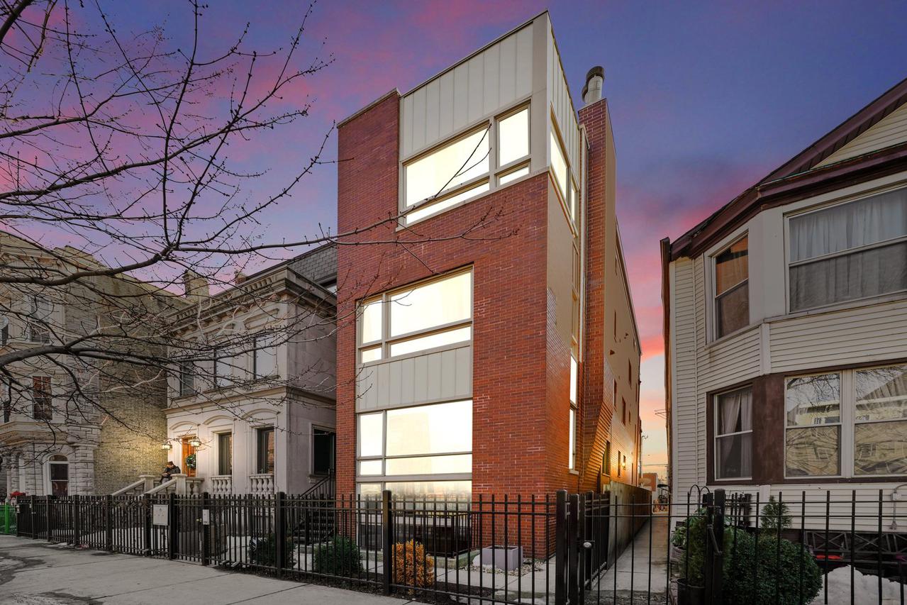 1523 W Huron St. #1, Chicago, IL 60622