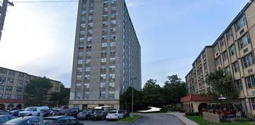 4300 W. Ford City Dr. #1210, Chicago, IL 60652