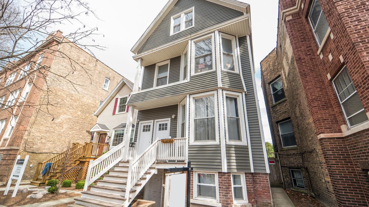 3649 N Marshfield Ave., Chicago, IL 60613