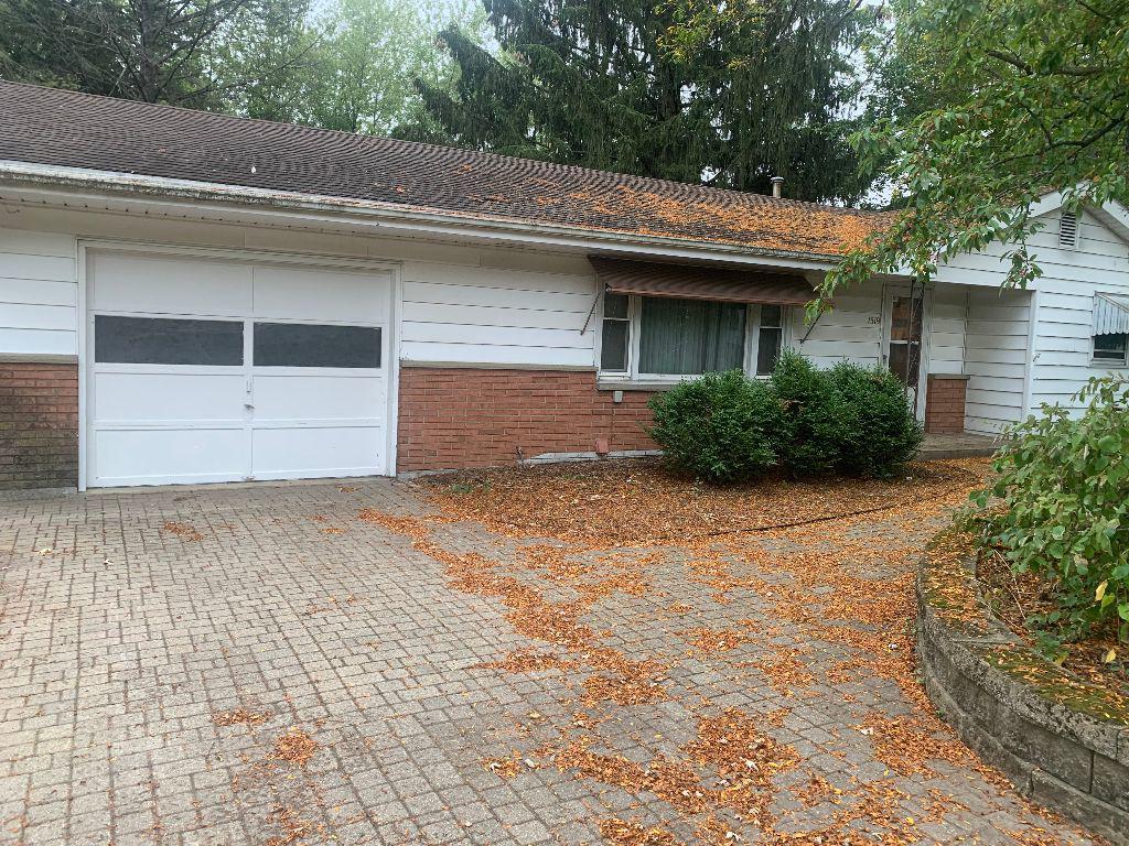 1519 S Float Ave., Freeport, IL 61032