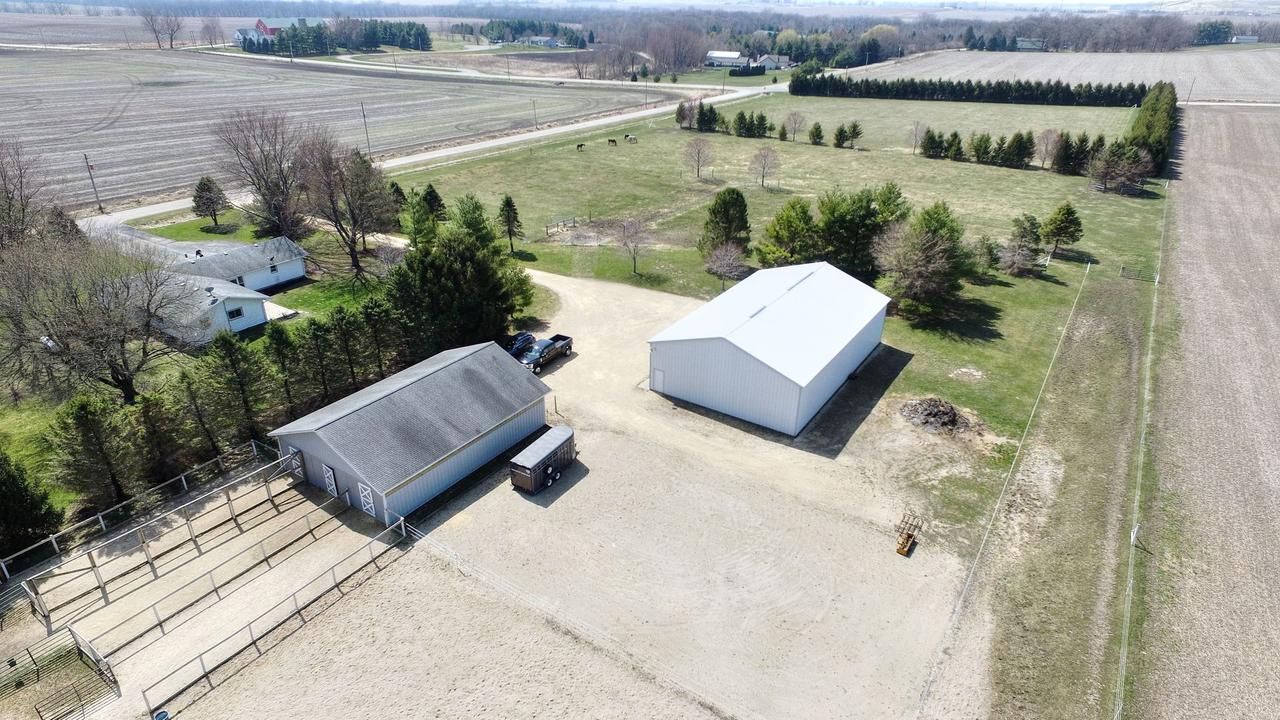 15520 E Mcneal Rd., Monroe Center, IL 61052