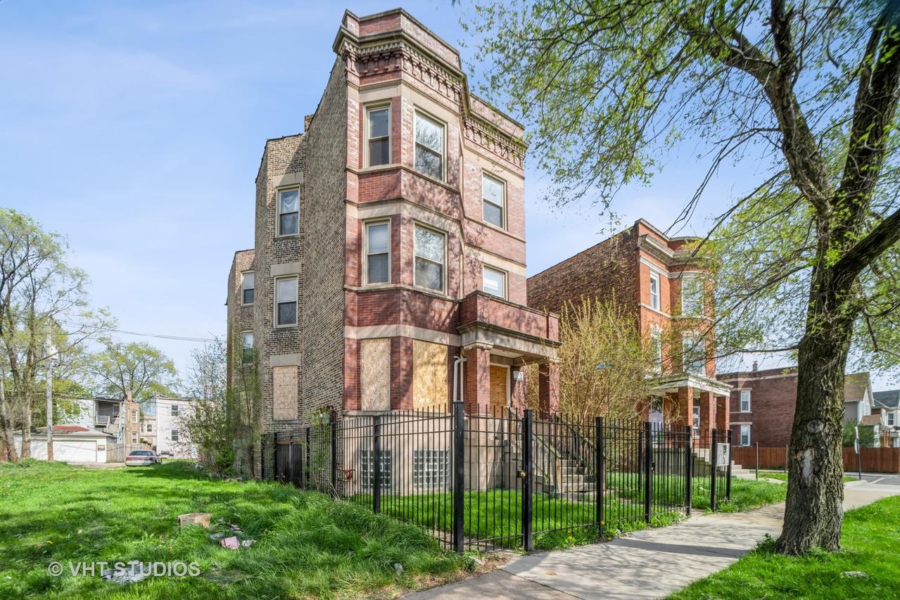 6555 S Peoria St., Chicago, IL 60621