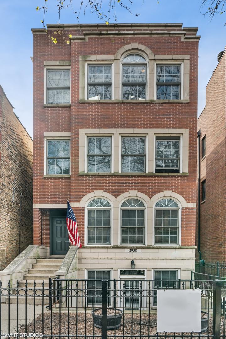 2938 N Damen Ave. #3, Chicago, IL 60618