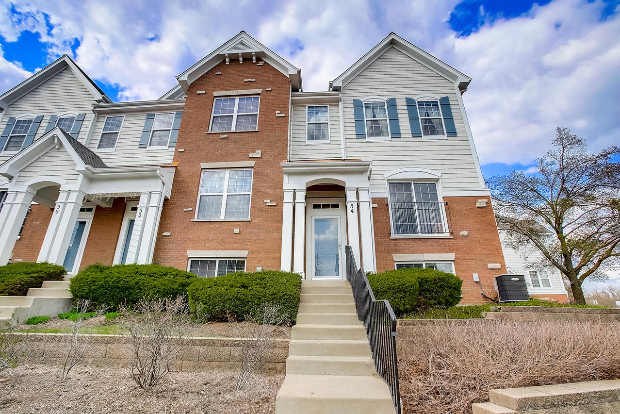 54 Arcadia Ln., Lake Zurich, IL 60047