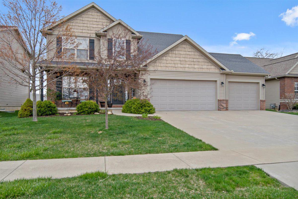 1517 Kell Ave., Bloomington, IL 61705