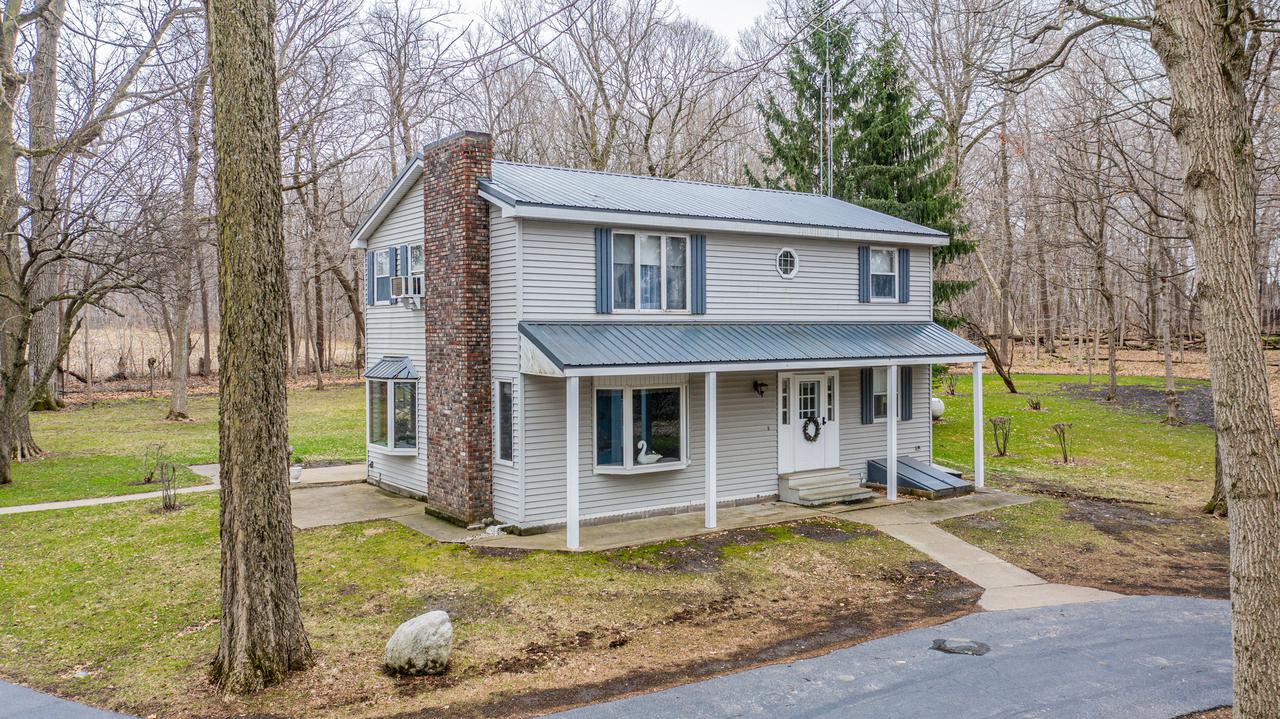 29190 3170 East St., Lamoille, IL 61330