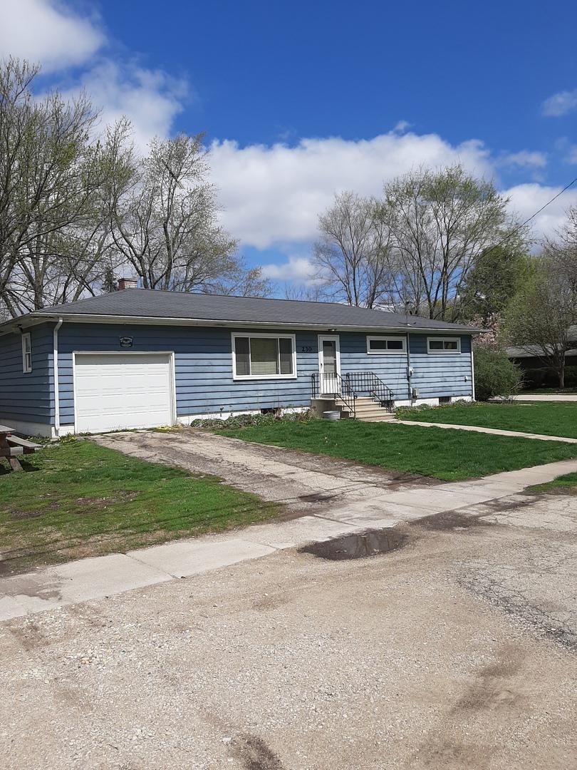 230 E Lasalle St., Somonauk, IL 60552