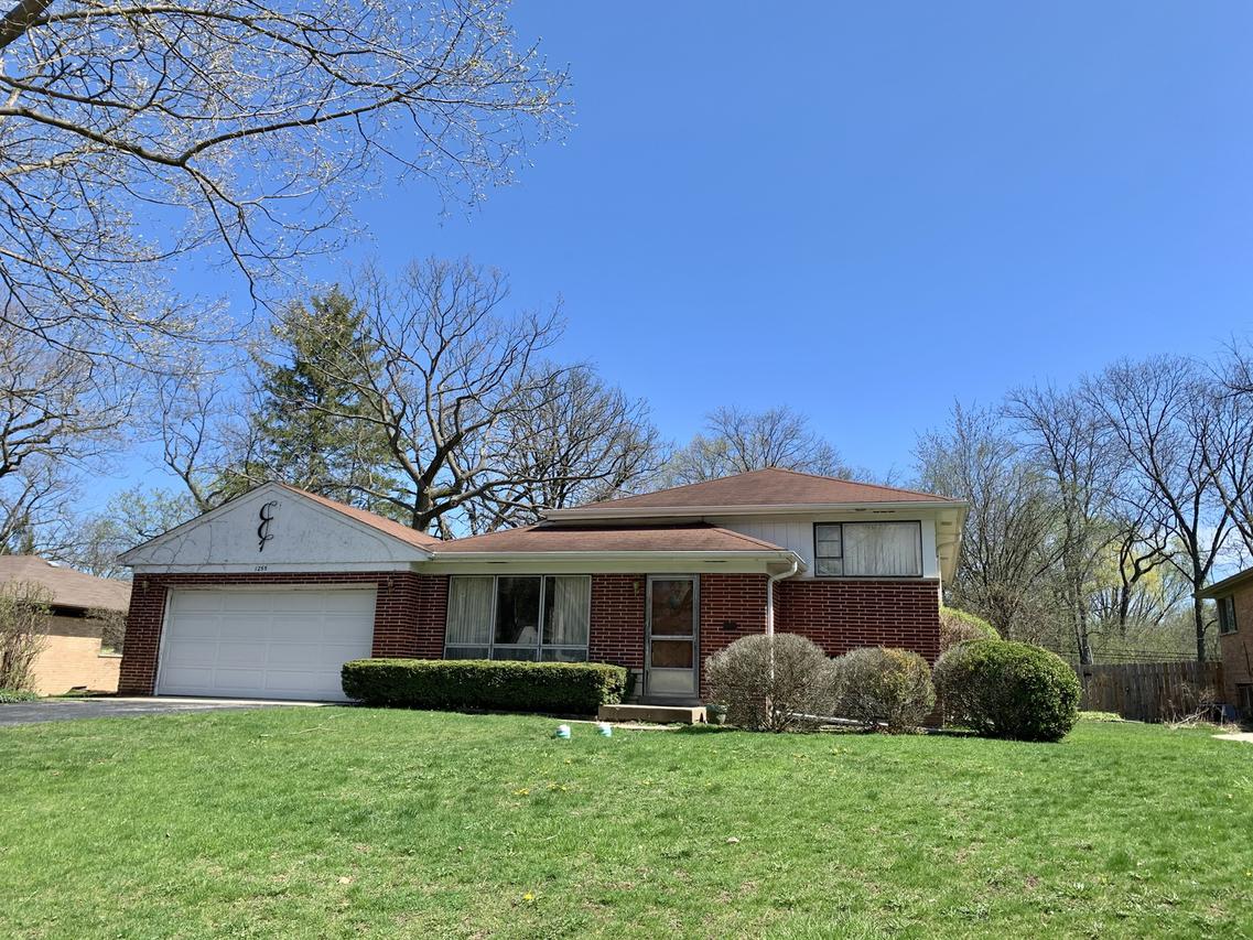 1255 Wendy Dr., Northbrook, IL 60062