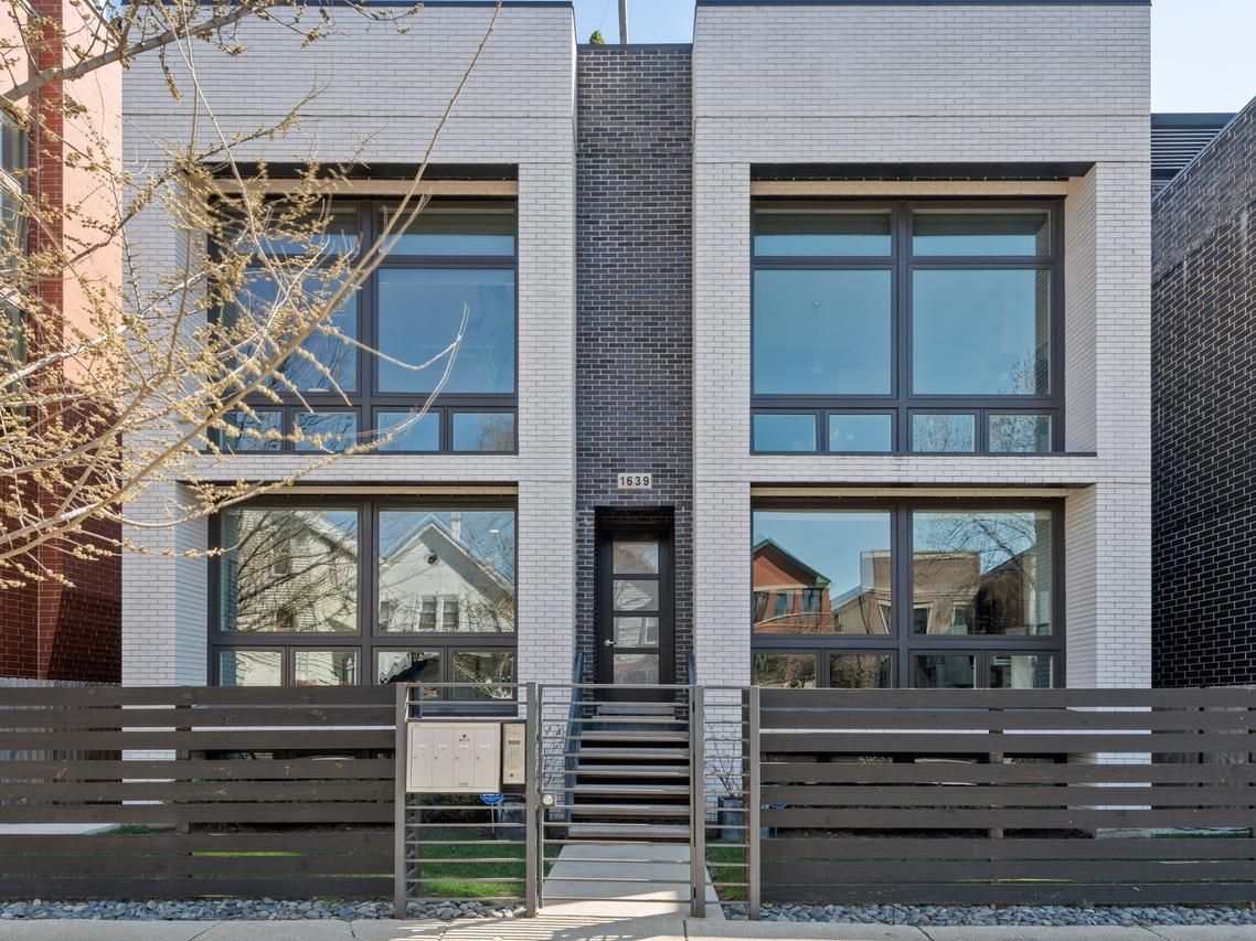 1639 N Artesian Ave. #1N, Chicago, IL 60647