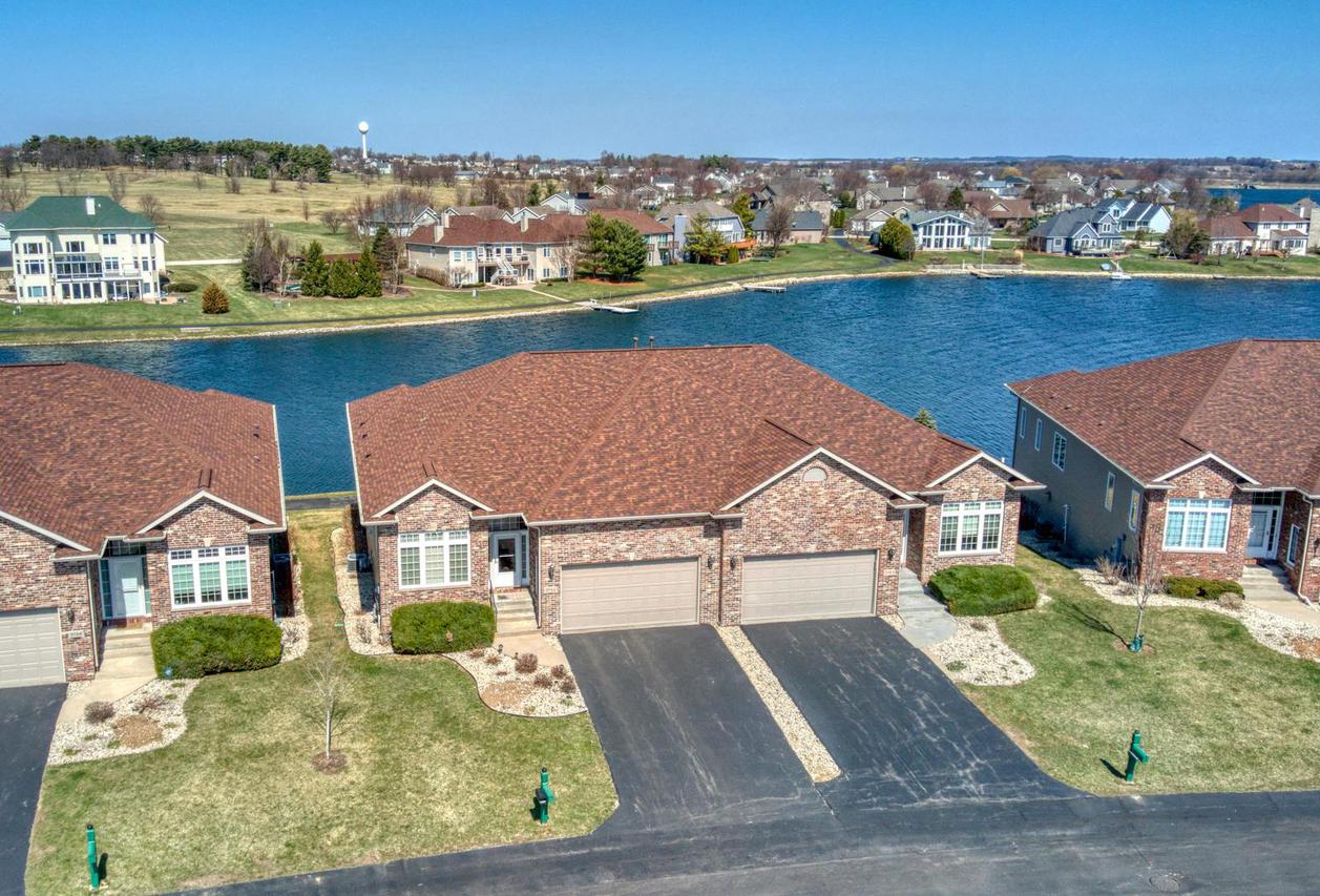 3755 Lakeview Dr., Winnebago, IL 61088