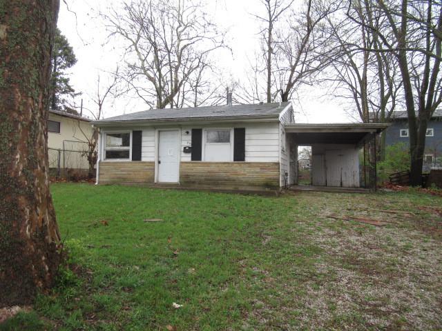 906 N Division Ave., Urbana, IL 61801