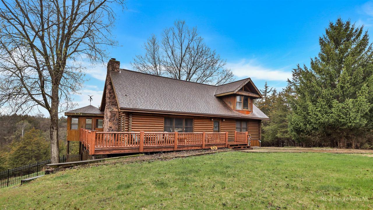 7 Arrowwood Ln., Galena, IL 61036