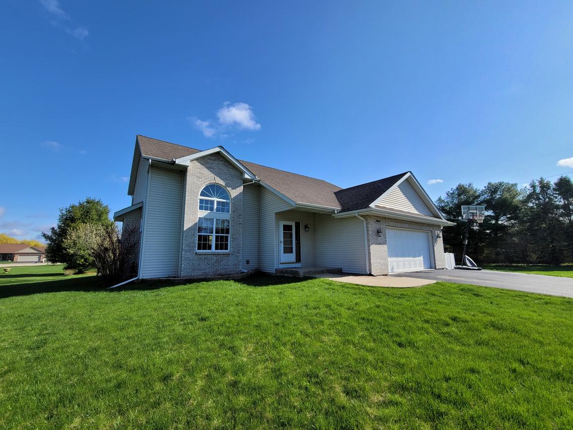 5149 Kelley Rd., Rockford, IL 61102