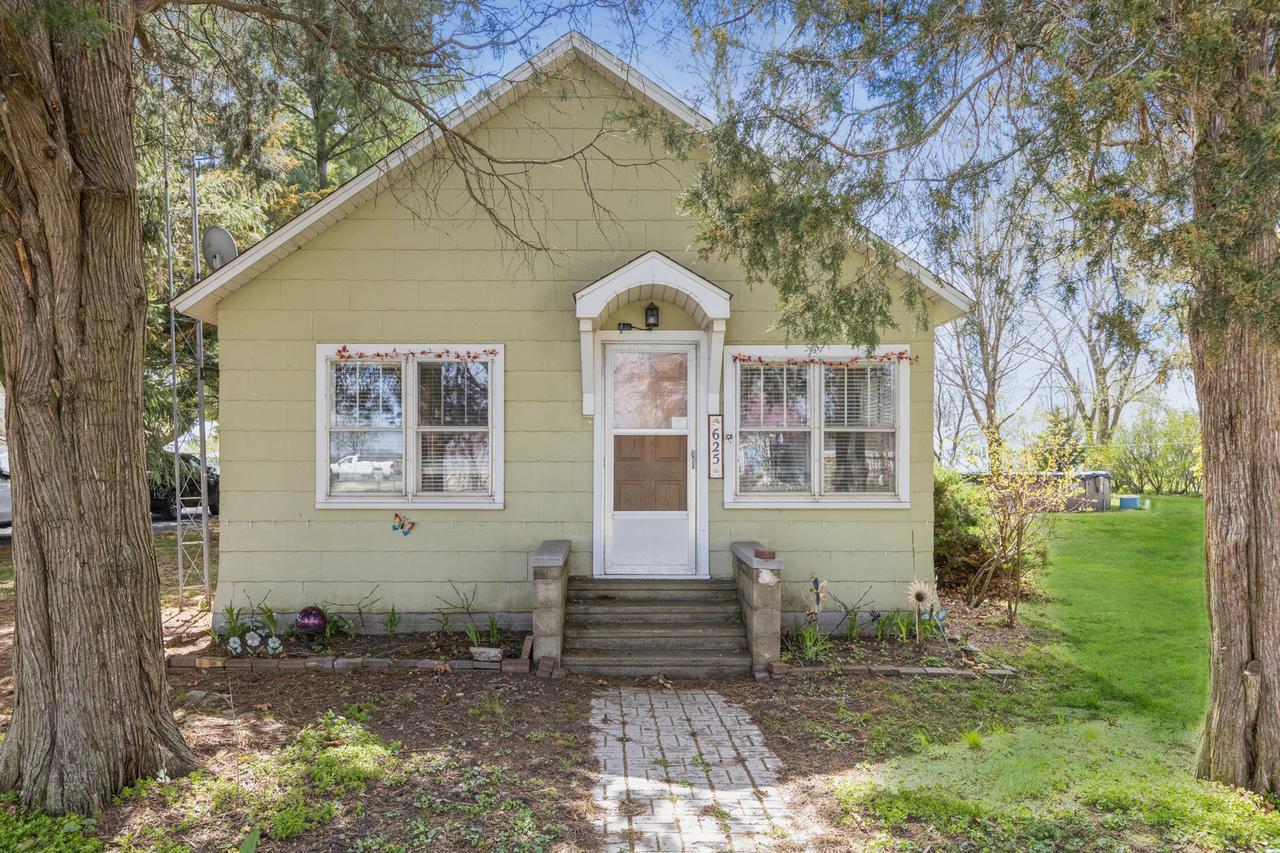 625 Oak St., South Wilmington, IL 60474