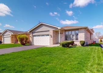 12508 S Quinn Dr., Alsip, IL 60803