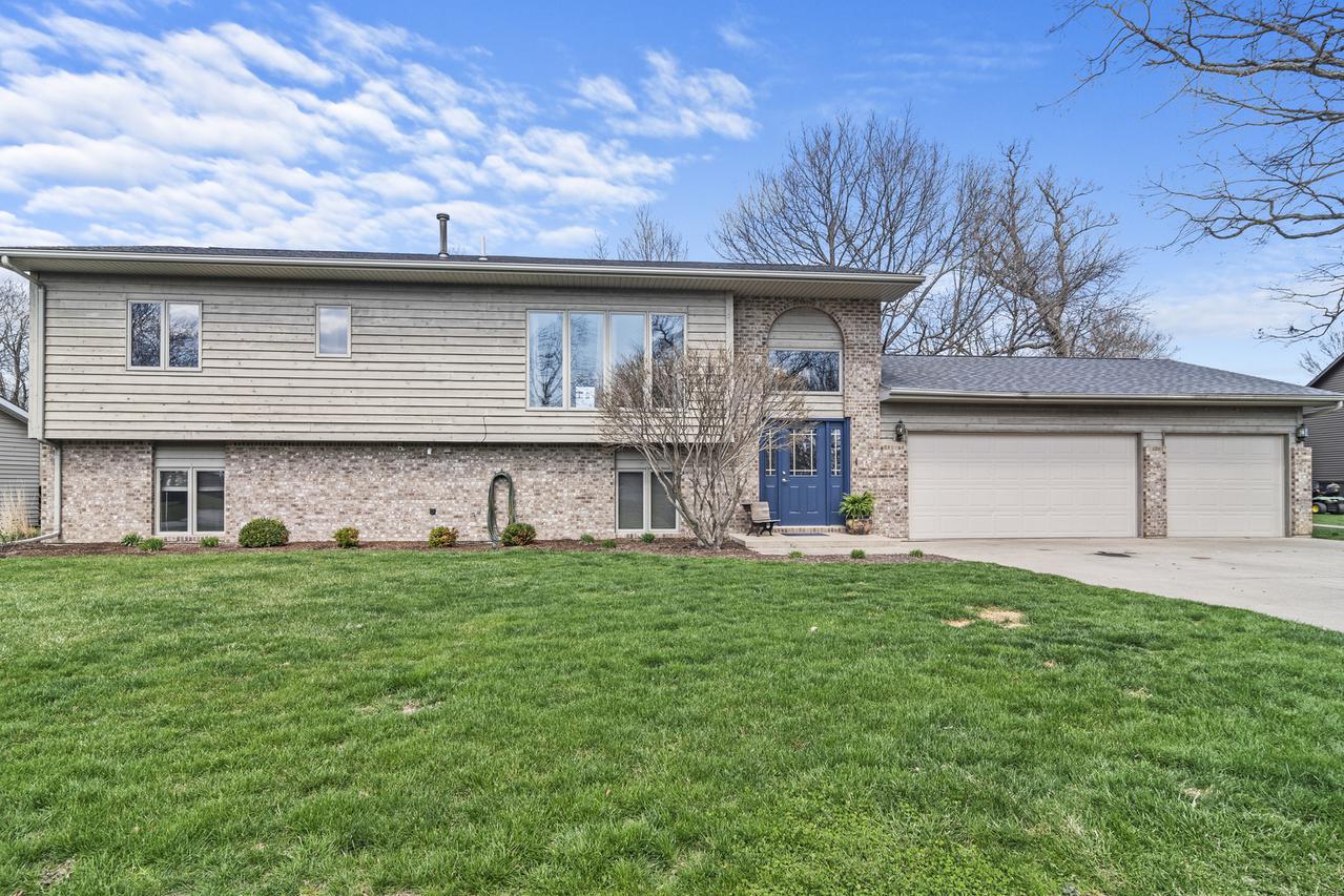 274 Brookside Dr., Paw Paw, IL 61353