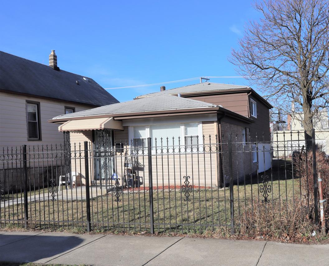 5210 S Emerald Ave., Chicago, IL 60629