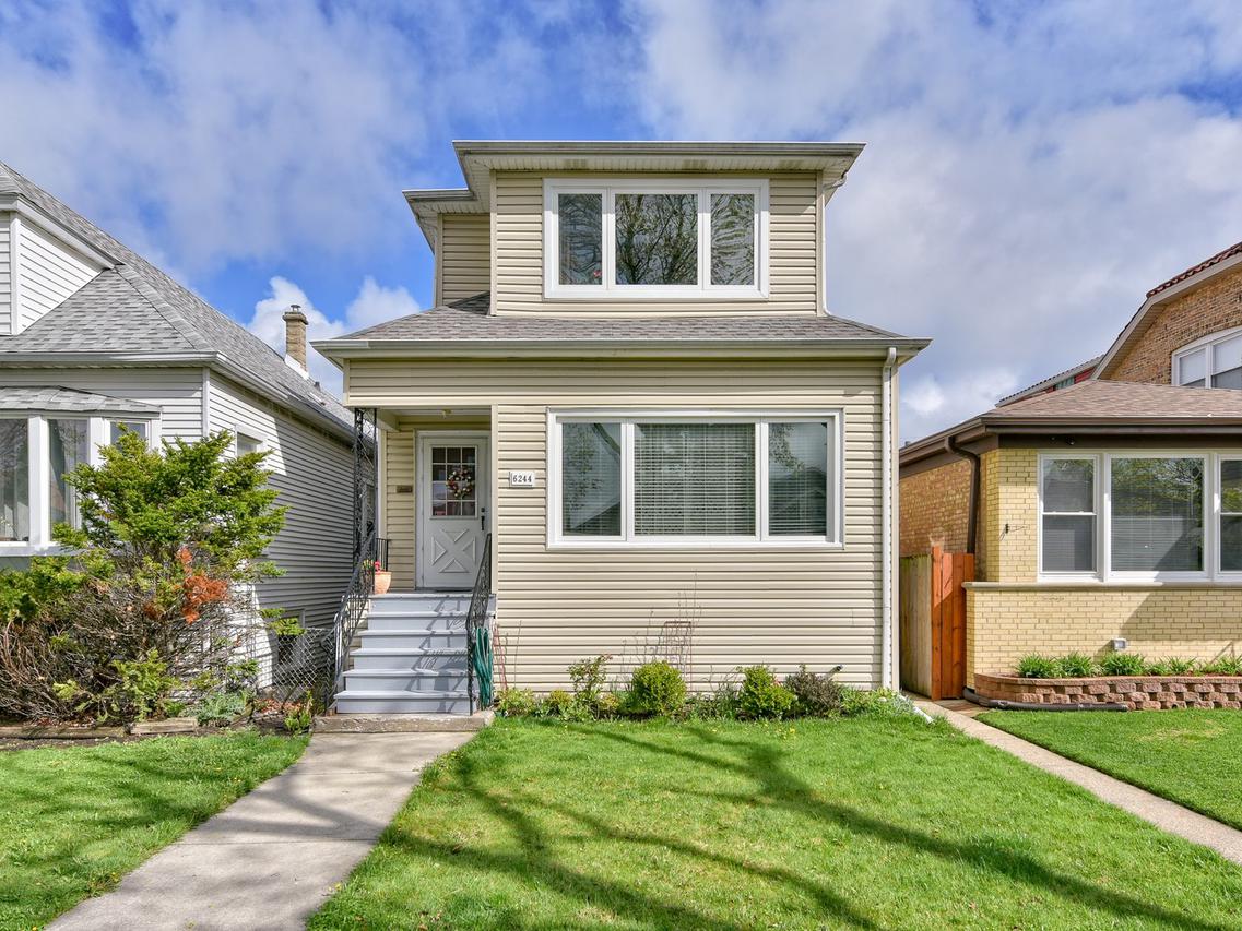 6244 W Grace St., Chicago, IL 60634