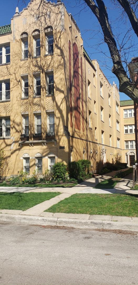 4327 N Richmond St. #1B, Chicago, IL 60618