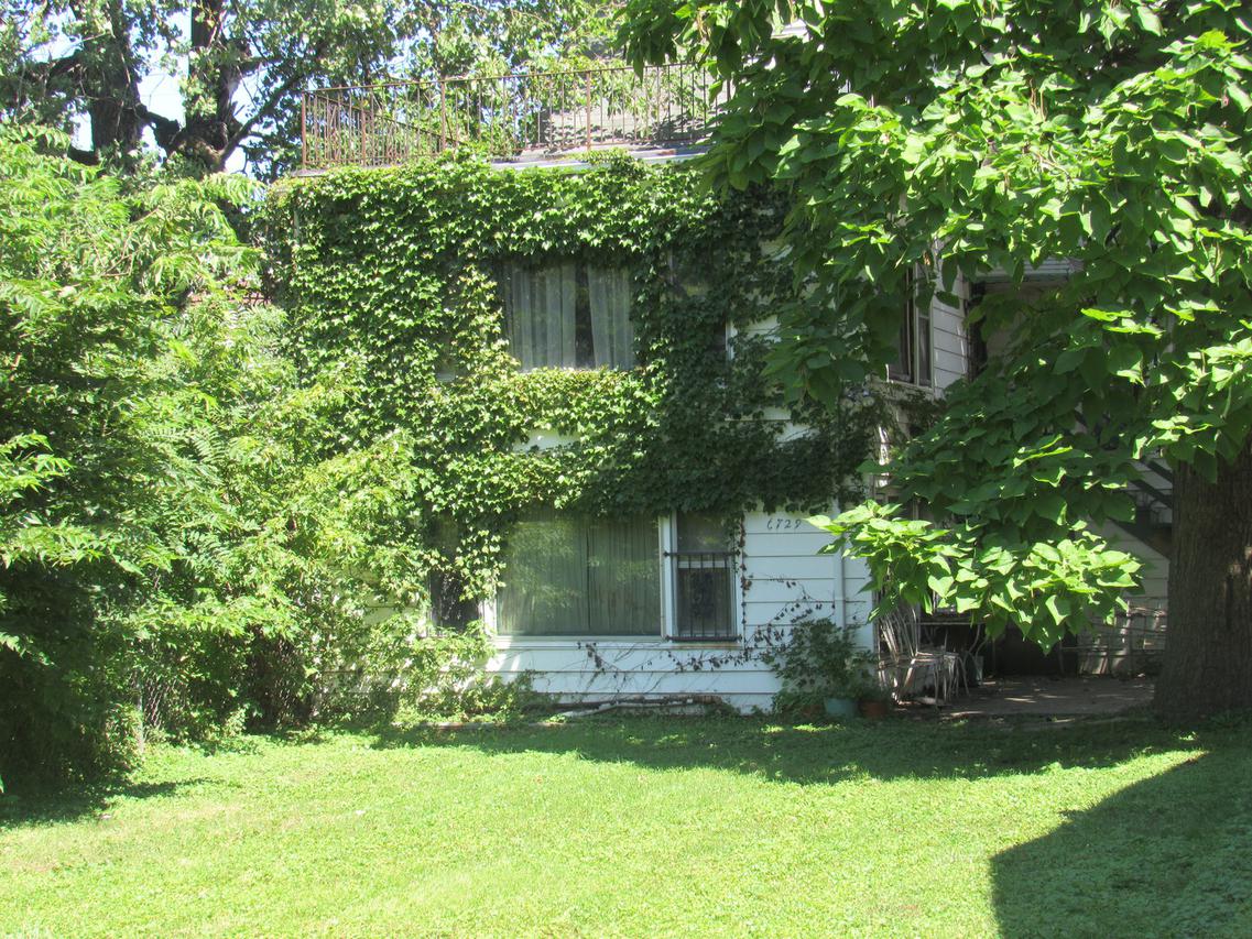 6729 S Rhodes Ave., Chicago, IL 60637