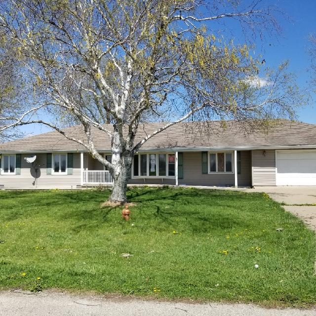 2703 E 2860 North Rd., Ancona, IL 61311