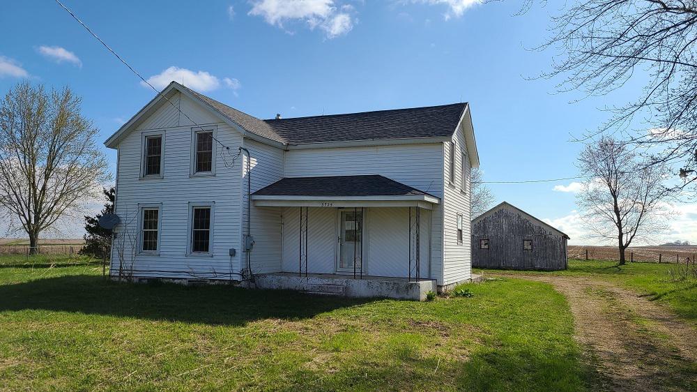 3725 S Browns Mill Rd., Freeport, IL 61032