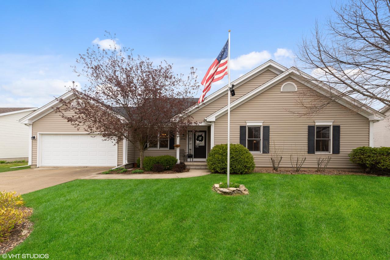 356 Ash Ct., Dekalb, IL 60115