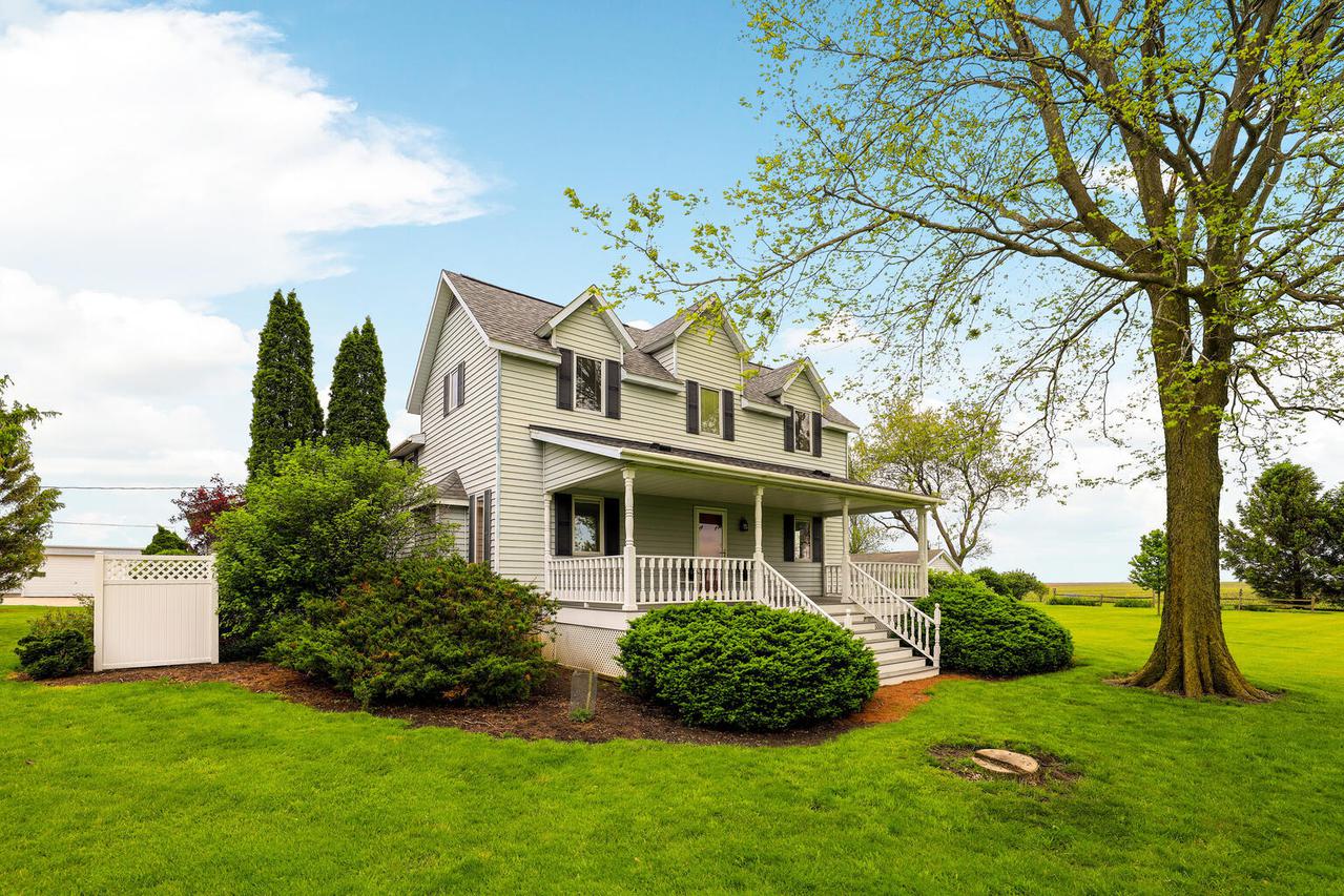 603 County Road 500 N, Sadorus, IL 61872