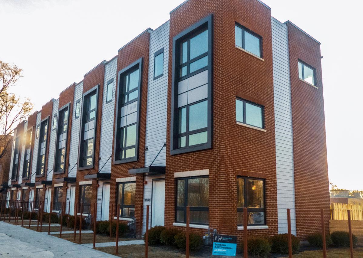 2857 W Congress Pkwy., Chicago, IL 60612