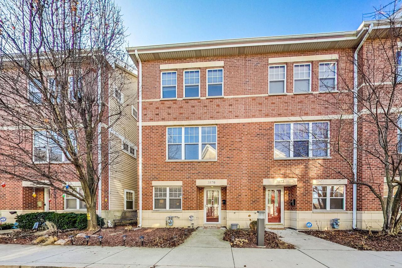 3870 N Milwaukee Ct., Chicago, IL 60641