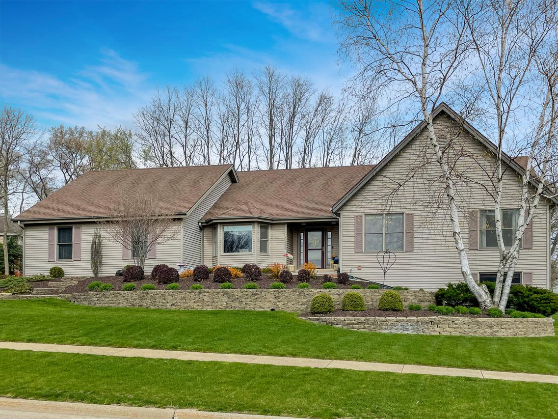 3276 Hoffman Ct., Cherry Valley, IL 61016