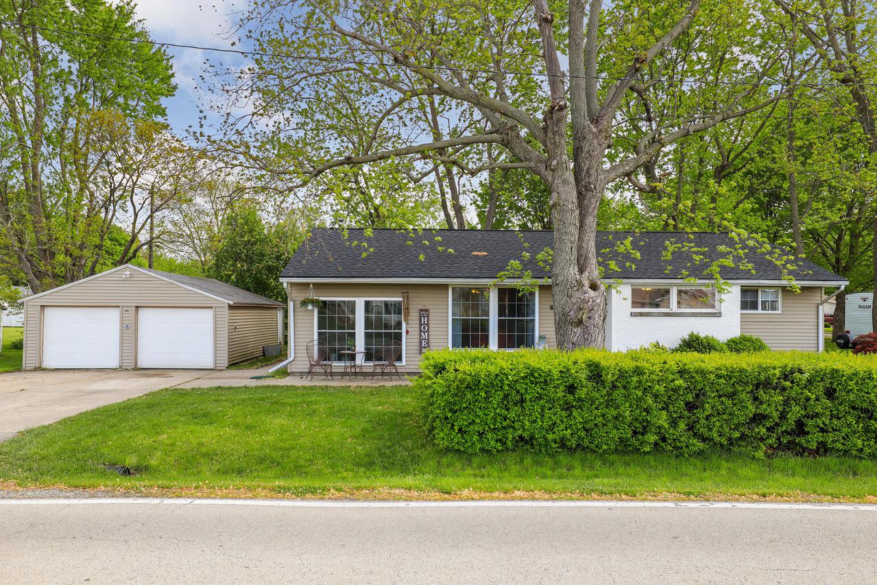 601 E Grand Ave., St. Joseph, IL 61873
