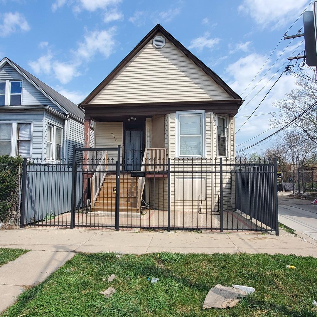 6845 S Wolcott Ave., Chicago, IL 60636