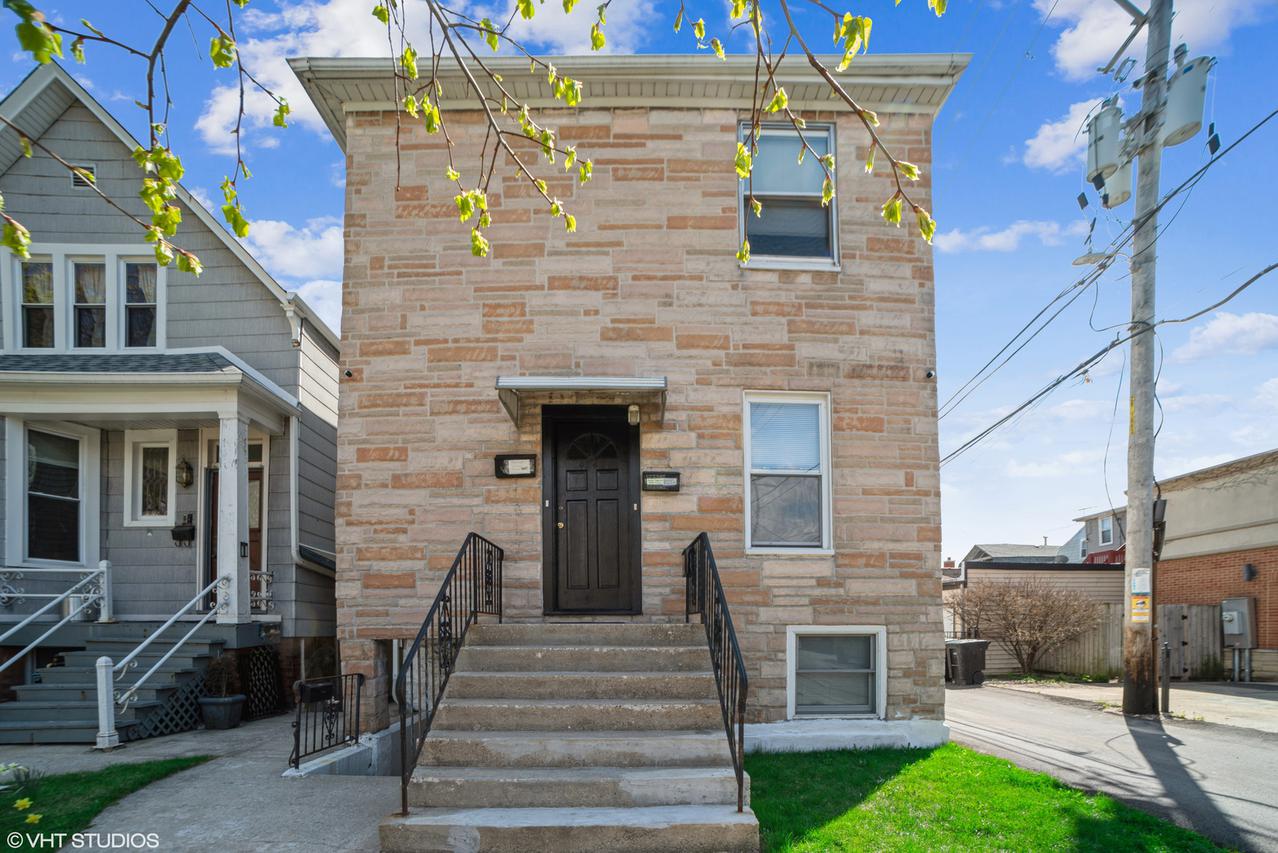 4747 W Grace St., Chicago, IL 60641