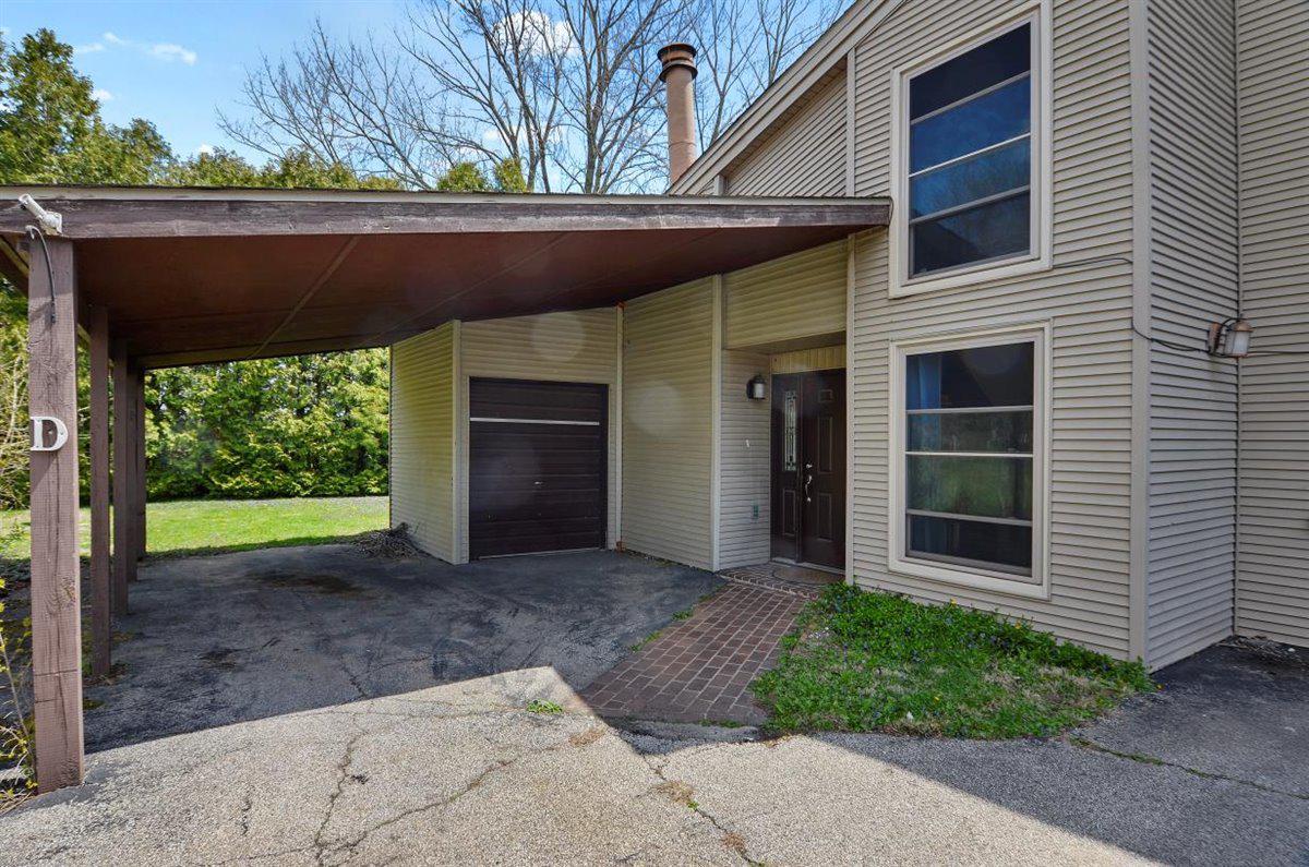 902 Hartwell Dr. #D, Savoy, IL 61874