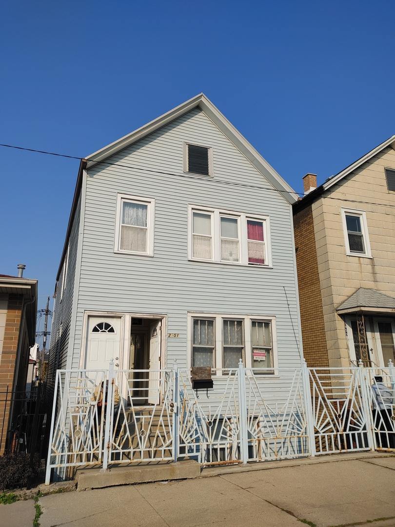 2951 S Farrell St., Chicago, IL 60608