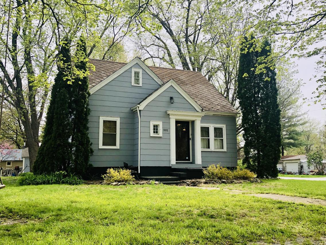 501 E Lincoln St., St. Joseph, IL 61873