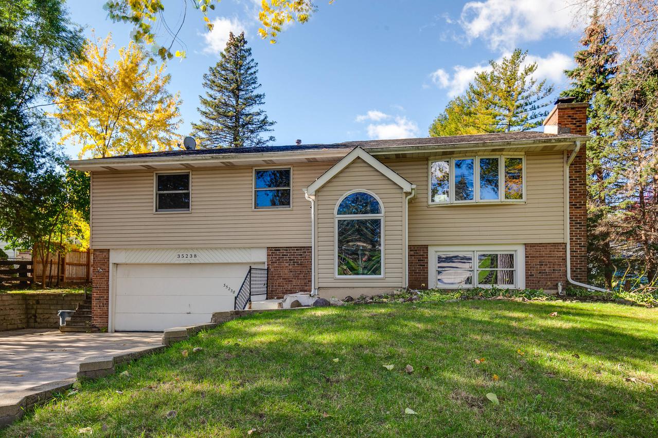 35238 N Sheridan Dr., Ingleside, IL 60041