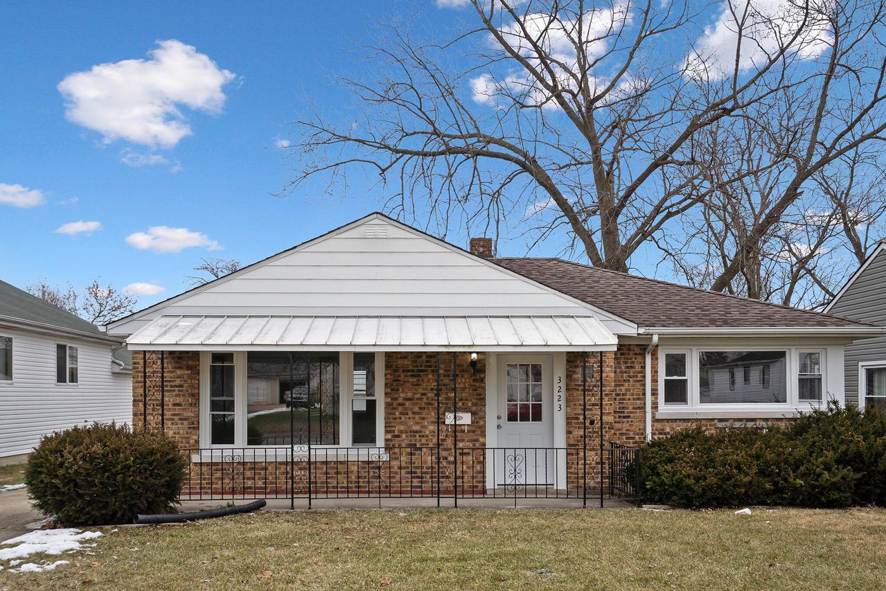 3223 Green St., Steger, IL 60475