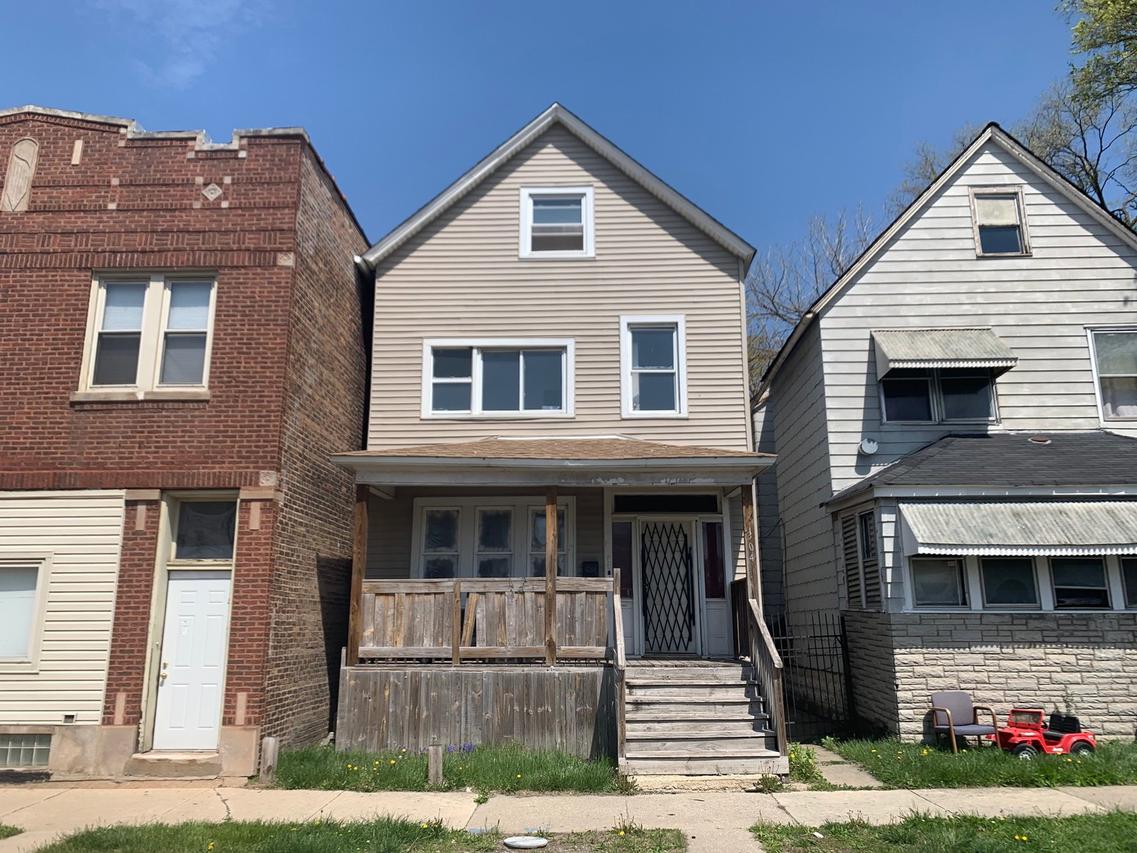 1304 E 93rd St., Chicago, IL 60619