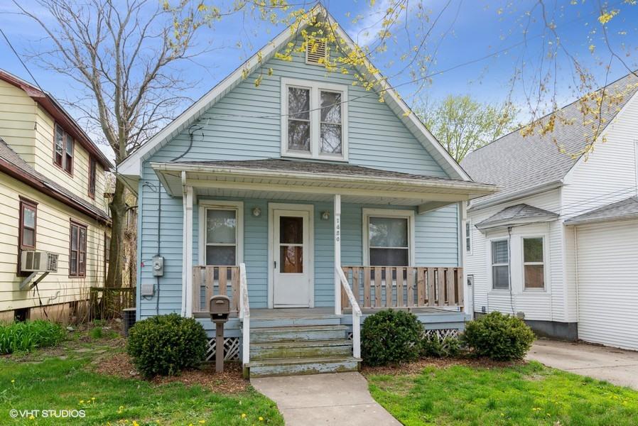 1420 Pleasant St., Dekalb, IL 60115