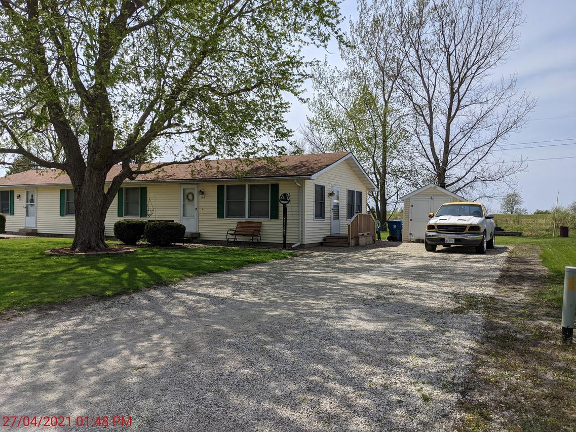 901 N Schluter St., Thomasboro, IL 61878