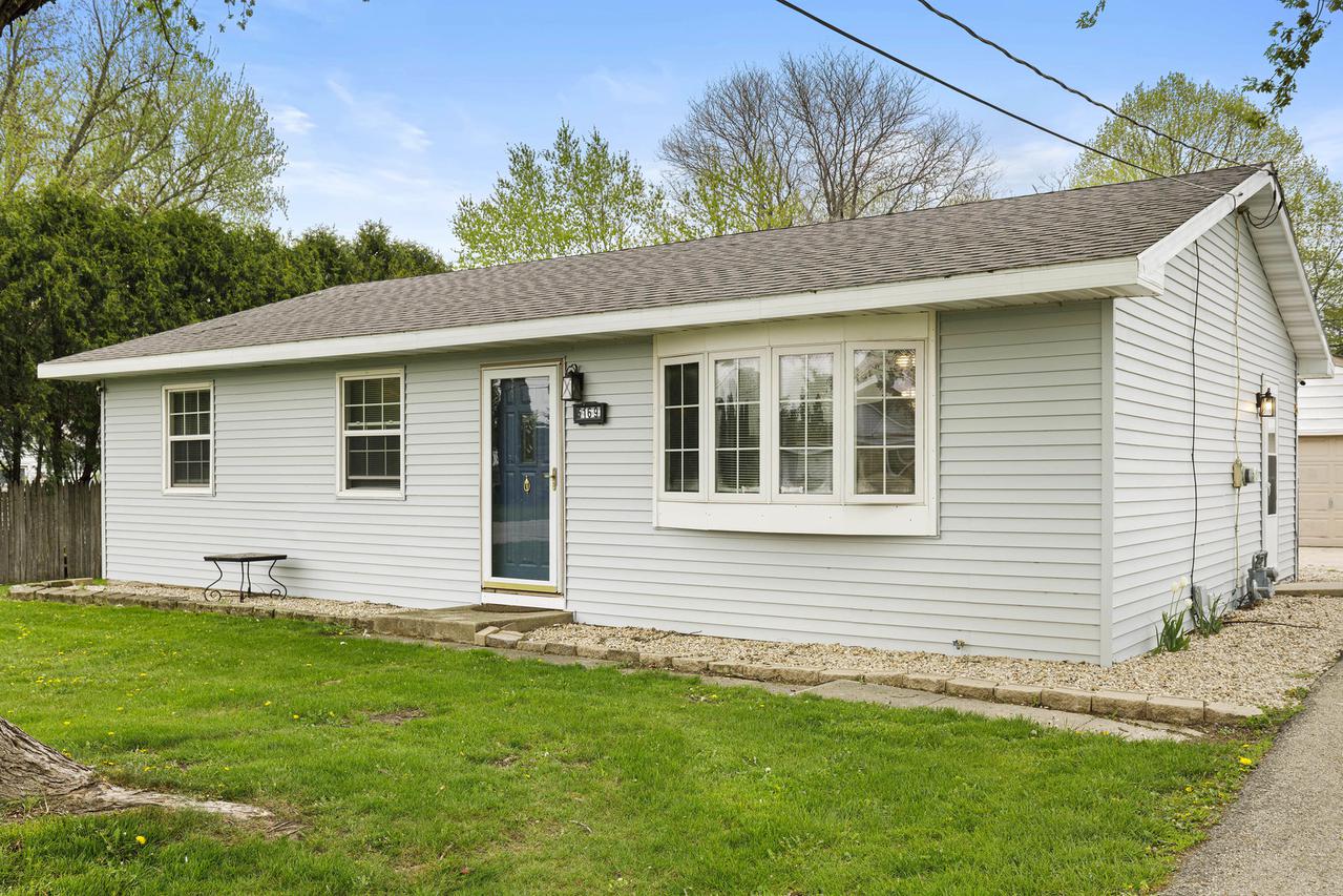 5169 Wendell Dr., Rochelle, IL 61068