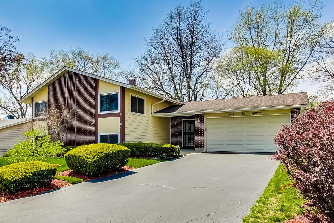 6118 Green Dr., Woodridge, IL 60517